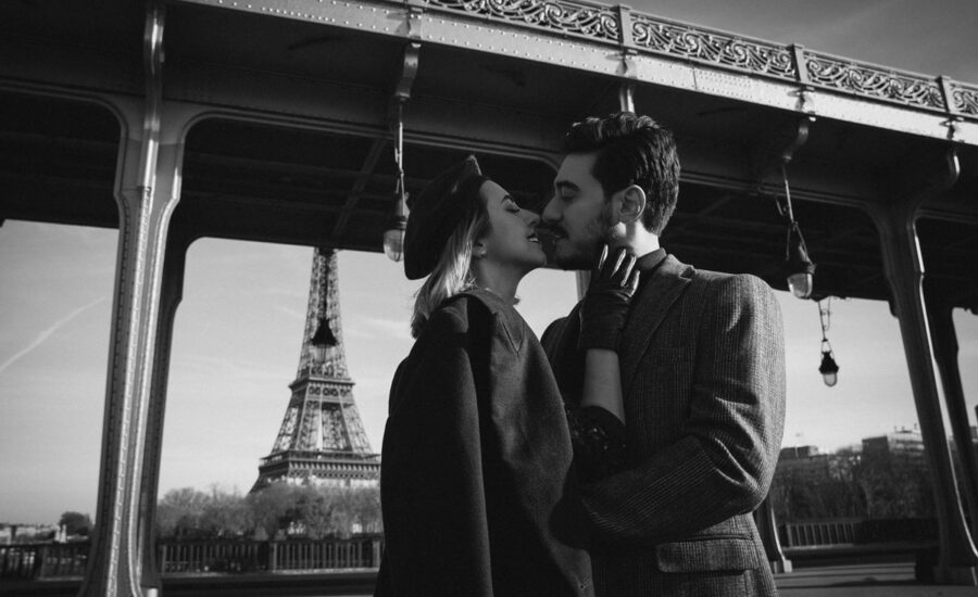 Why Paris Is the Perfect City for a Wedding Photoshoot